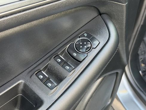 Used 2024 Ford Edge SE w/ Black Appearance Package AWD/4WD image 13