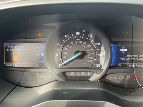 Used 2024 Ford Edge Titanium w/ Equipment Group 301A image 13