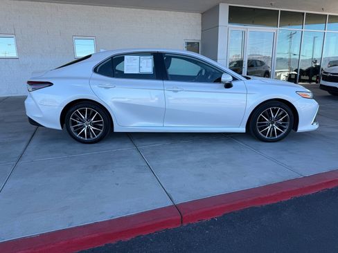 Used 2023 Toyota Camry XLE w/ Navigation Package image 2