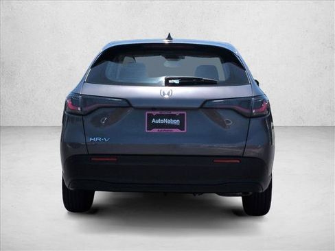 Used 2025 Honda HR-V LX image 7
