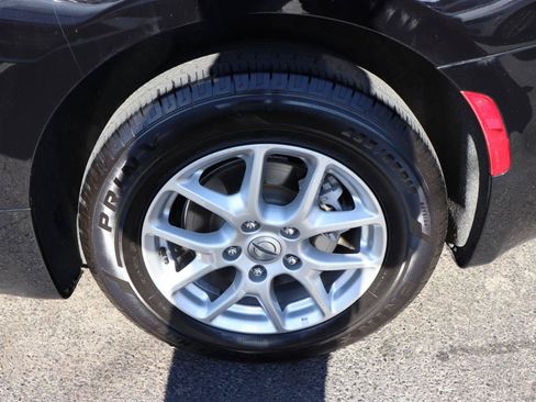 Used 2024 Chrysler Pacifica Touring-L FWD image 63