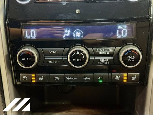 Used 2022 Subaru Ascent Touring w/ Popular Package #2A image 18