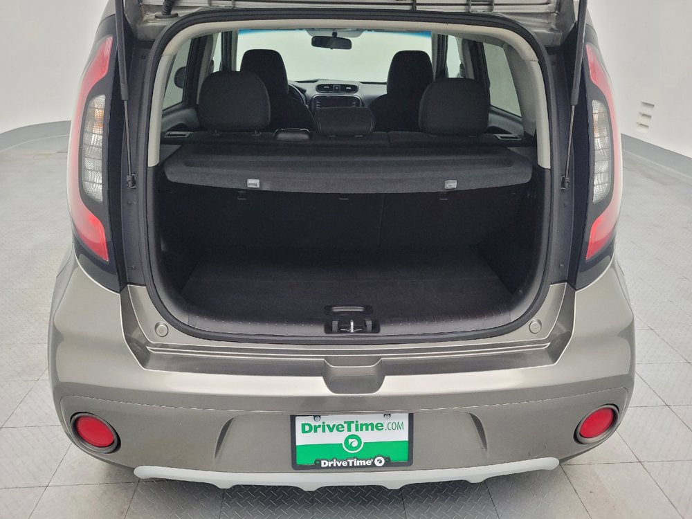 Used 2019 Kia Soul + FWD image 29