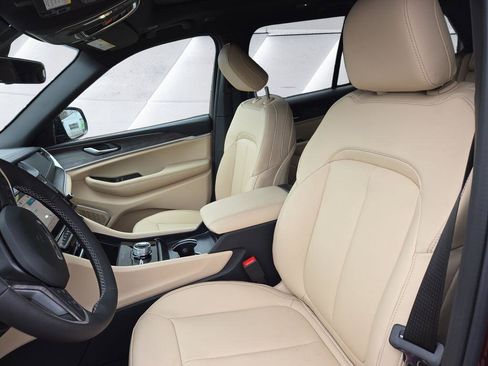 New 2026 Jeep Grand Cherokee Limited AWD/4WD image 7