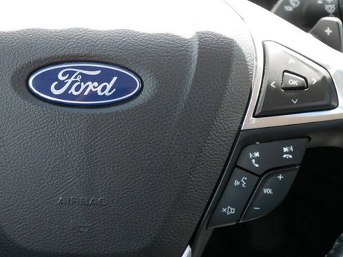 Certified 2020 Ford Edge SEL w/ Convenience Package AWD/4WD image 19