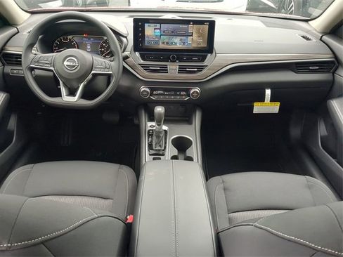 New 2025 Nissan Altima 2.5 SV w/ SV Special Edition Package image 13