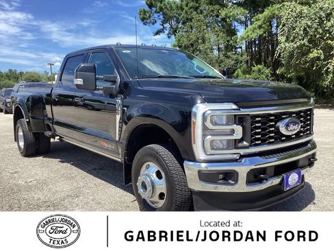 Used 2024 Ford F350 Lariat w/ Lariat Ultimate Package AWD/4WD image 1