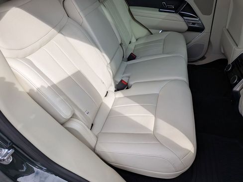 Used 2024 Land Rover Range Rover SE AWD/4WD image 31