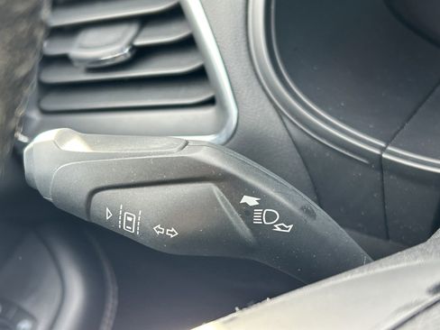 Used 2023 Ford Edge Titanium image 24