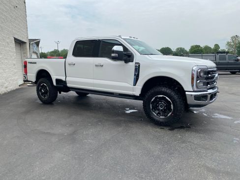 New 2025 Ford F250 King Ranch w/ Tremor Off-Road Package image 16