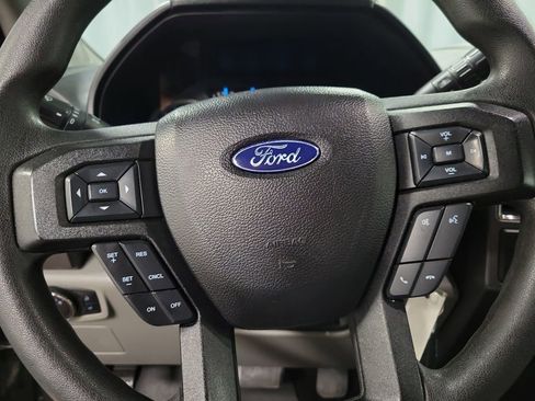 Used 2017 Ford F150 XLT image 19