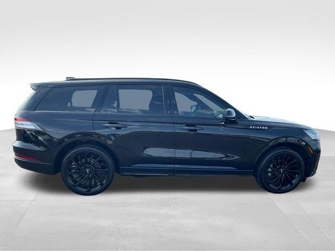 Used 2025 Lincoln Aviator Reserve w/ Jet Appearance Package AWD/4WD image 6