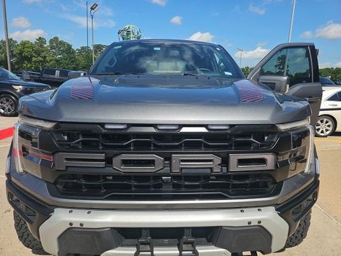 Used 2025 Ford F150 Raptor AWD/4WD image 10