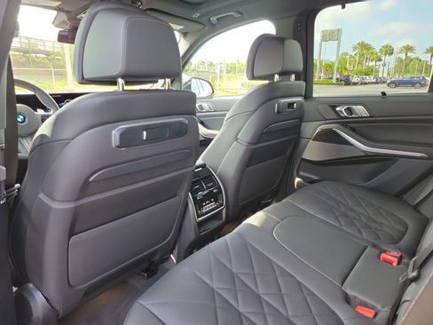 New 2026 BMW X5 xDrive40i w/ Executive Package AWD/4WD image 9