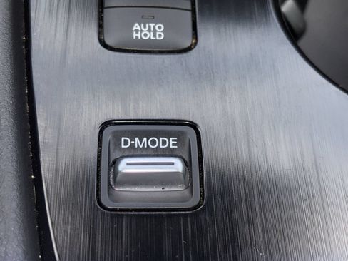 Certified 2023 Nissan Rogue SV FWD image 7