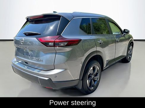 Certified 2024 Nissan Rogue SV w/ SV Premium Package AWD/4WD image 7