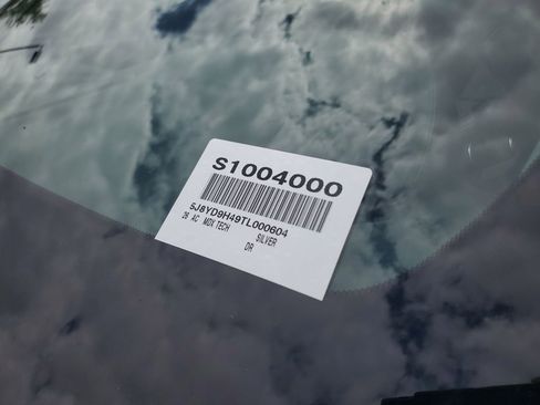 Used 2026 Acura MDX w/ Technology Package image 5