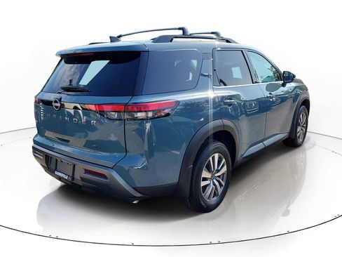 New 2026 Nissan Pathfinder SL FWD image 2