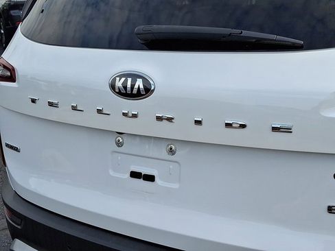 Used 2020 Kia Telluride EX image 36