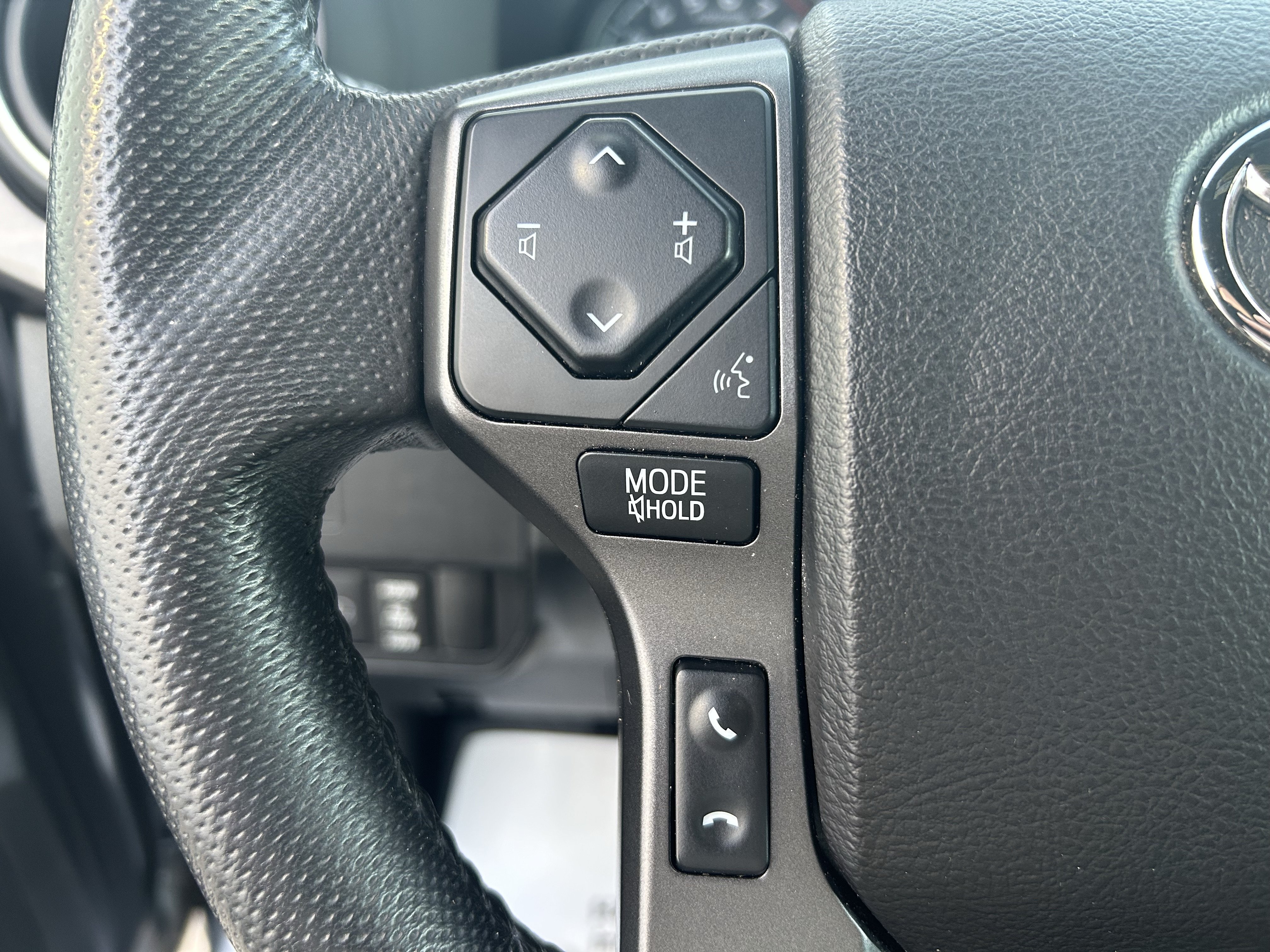 Used 2021 Toyota Tacoma TRD Sport RWD image 22