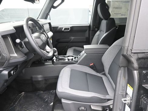 New 2026 Ford Bronco Big Bend image 10