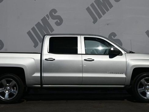 Used 2014 Chevrolet Silverado 1500 LT w/ LT Convenience Package image 3