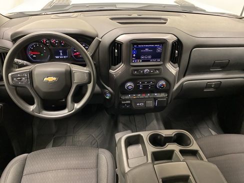 Used 2024 Chevrolet Silverado 2500 Custom w/ Custom Value Package image 22