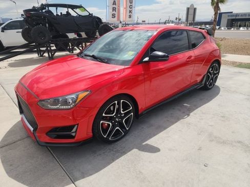 Used 2022 Hyundai Veloster N FWD image 8