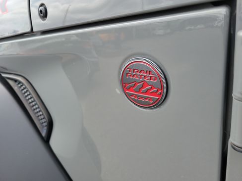 Used 2021 Jeep Wrangler Unlimited Sport AWD/4WD image 31