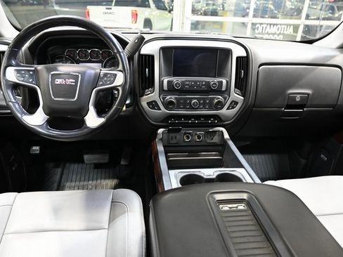 Used 2018 GMC Sierra 1500 SLT image 13
