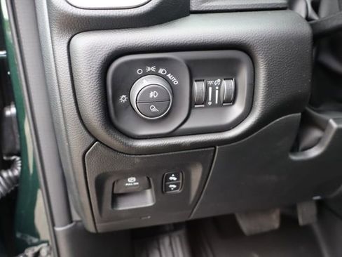 New 2026 RAM 1500 Big Horn AWD/4WD image 18