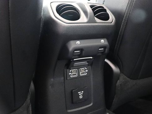 Used 2021 Jeep Wrangler Unlimited Sport AWD/4WD image 21
