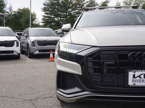 Used 2023 Audi Q8 Prestige AWD/4WD image 16