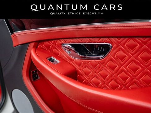 Used 2022 Bentley Continental GT AWD/4WD image 32