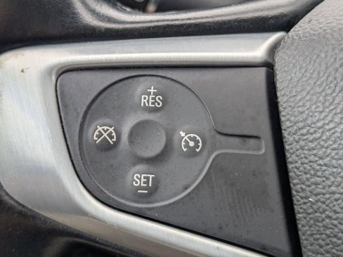 Used 2020 GMC Acadia SLE w/ Driver Convenience Package FWD image 28