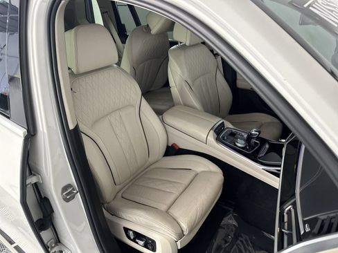 Used 2021 BMW X7 xDrive40i w/ Executive Package AWD/4WD image 27