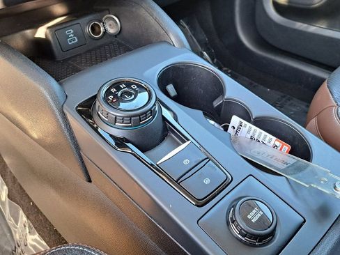 Used 2022 Ford Bronco Sport Outer Banks image 17