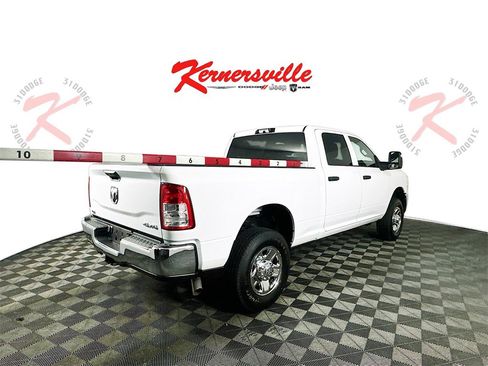 Used 2024 RAM 2500 Tradesman w/ Chrome Appearance Group image 7