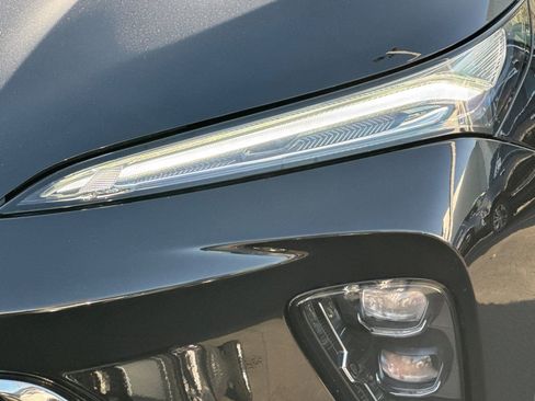 Used 2025 Buick Envision Sport Touring image 49