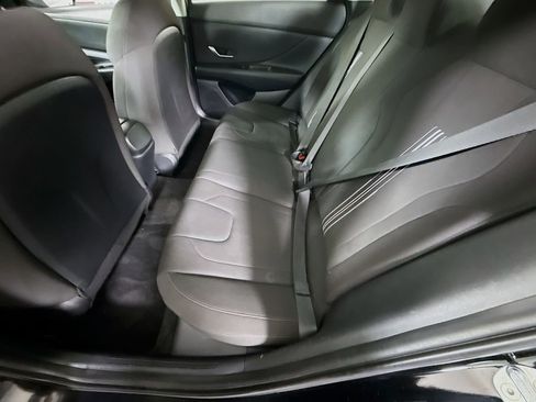 Certified 2022 Hyundai Elantra SEL FWD image 26