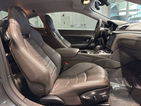 Used 2018 Maserati GranTurismo Sport image 35