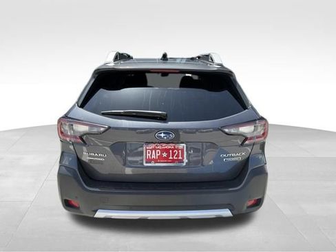 Used 2024 Subaru Outback Touring AWD/4WD image 4
