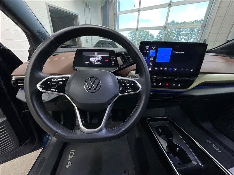 Used 2023 Volkswagen ID.4 Pro AWD/4WD image 14