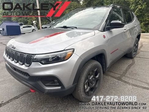 Used 2023 Jeep Compass Trailhawk w/ Trailhawk Elite Group AWD/4WD image 1
