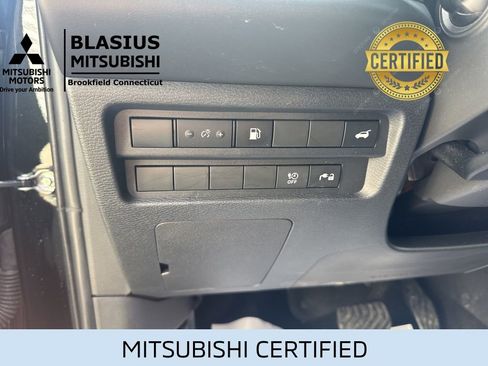 Used 2024 Mitsubishi Outlander 4WD Plug-In Hybrid image 15