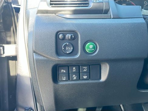 Used 2025 Honda Ridgeline TrailSport image 10