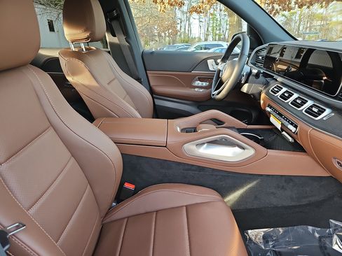 New 2026 Mercedes-Benz GLE 350 4MATIC image 10