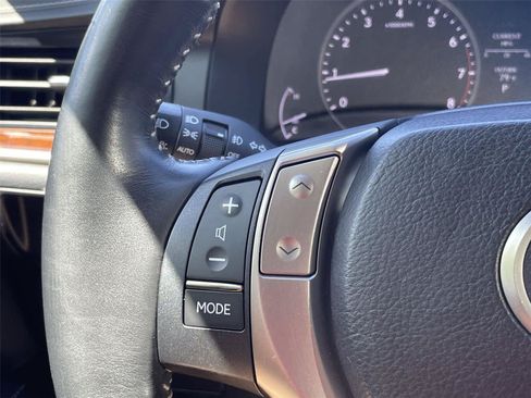 Used 2013 Lexus ES 350 w/ Luxury Pkg FWD image 21