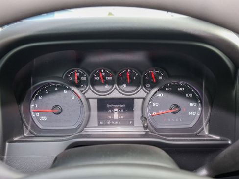 Used 2021 Chevrolet Silverado 1500 Custom Trail Boss image 16