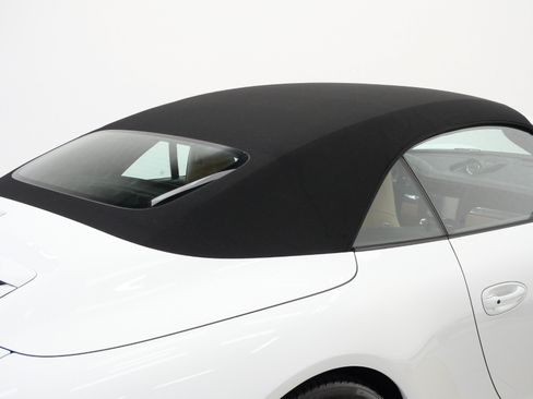 Used 2015 Porsche 911 Carrera S RWD image 18